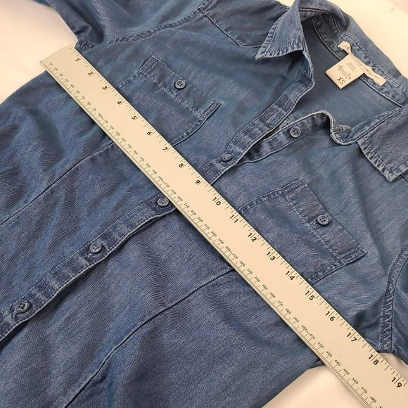 AMERICAN RAG Denim Button Up Shirt Women's XS Blouse Top Button Blue Frayed Edge - Picture 9 of 13